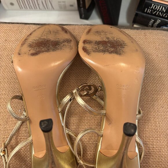 Gucci Metallic Double G Heeled Sandals - Picture 5 of 5